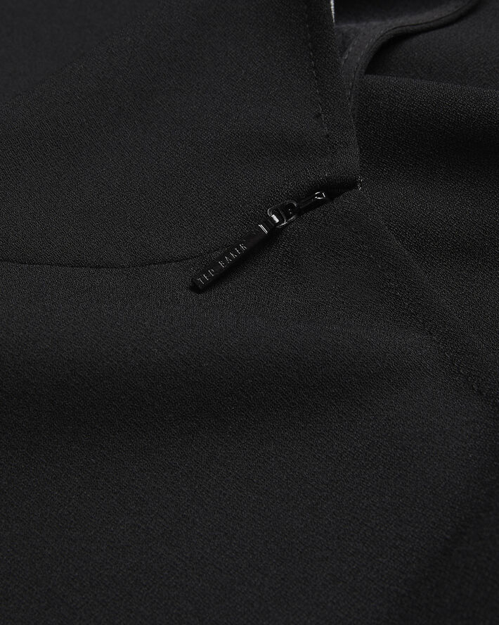 CHERIKA Bat Wing Sleeve Top