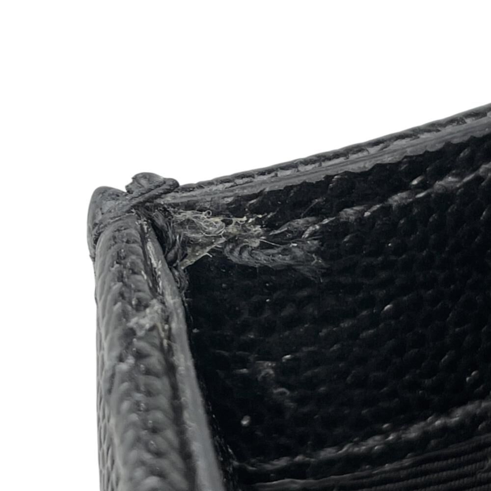 Yves Saint Laurent Shoulder Bag