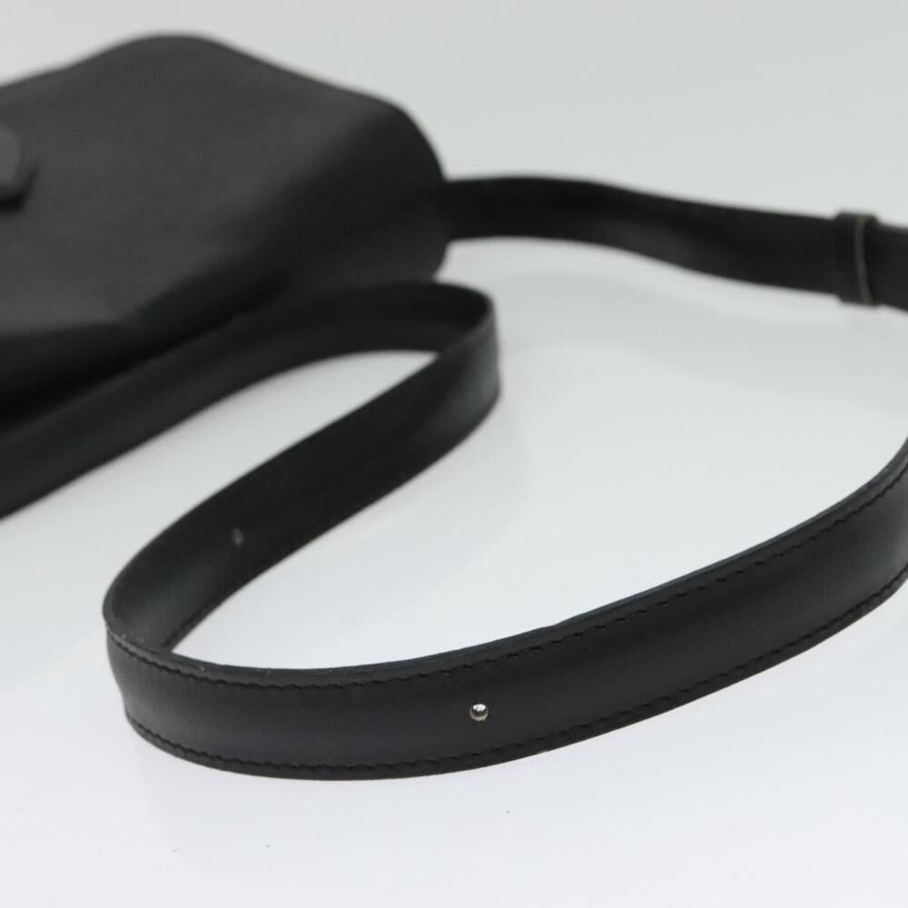 Louis Vuitton Cartouchiere