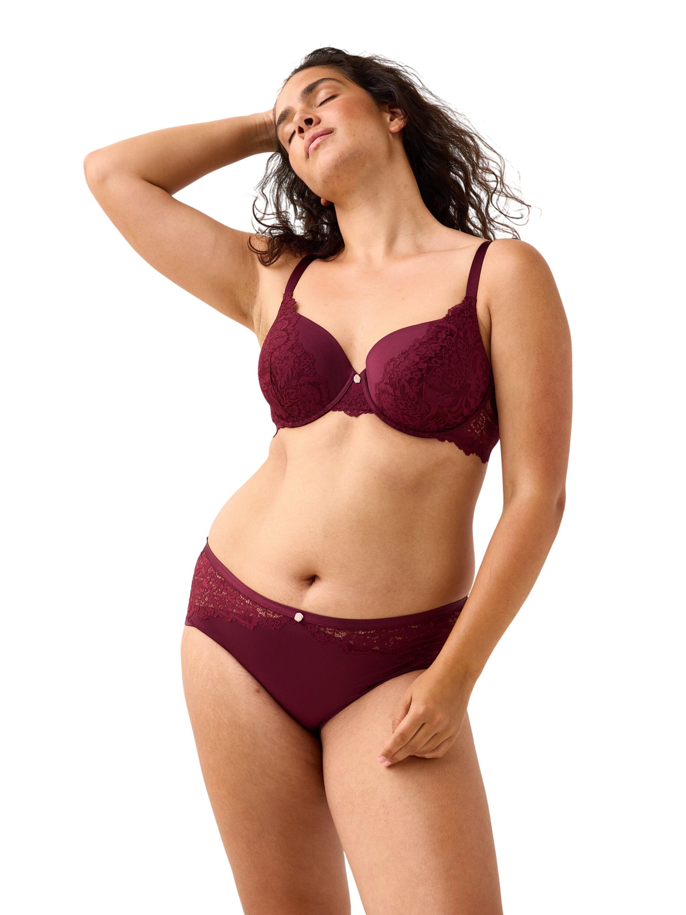 T-shirt-bh med blonde og mesh.