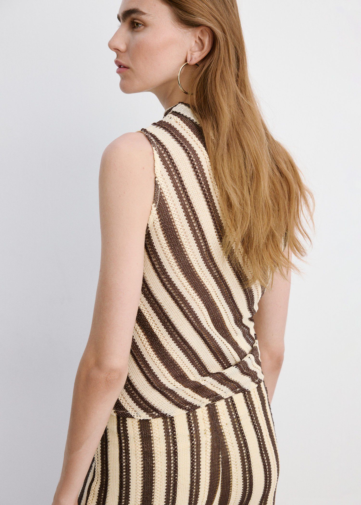 Striped asymmetrical top