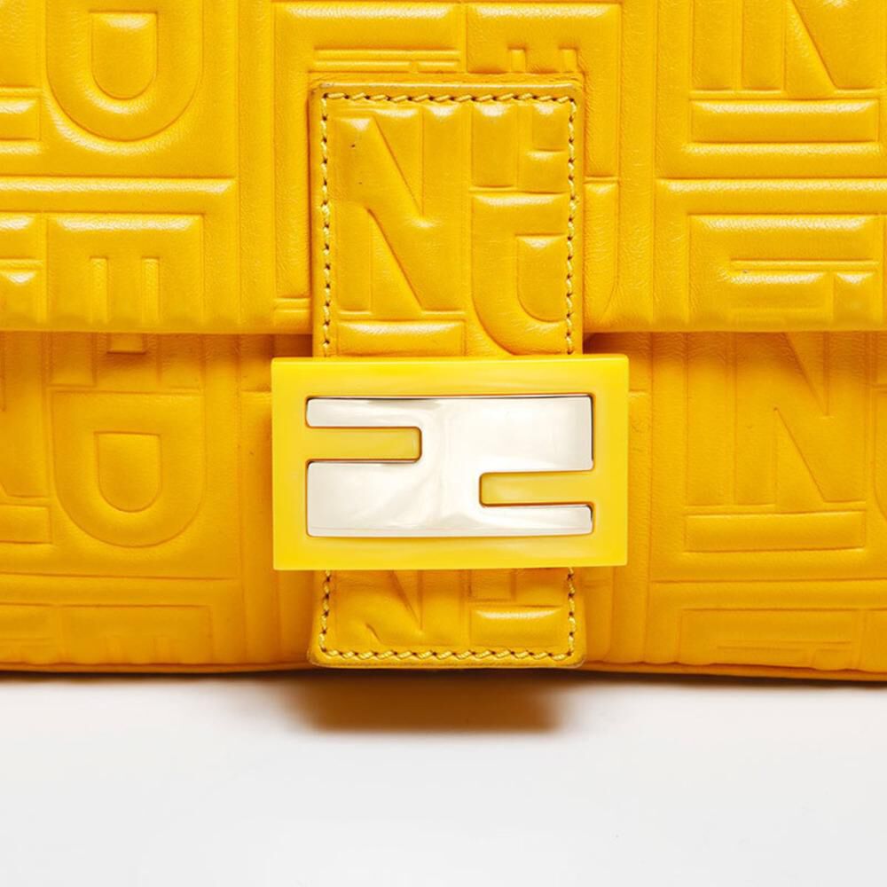 Fendi Baguette Mamma