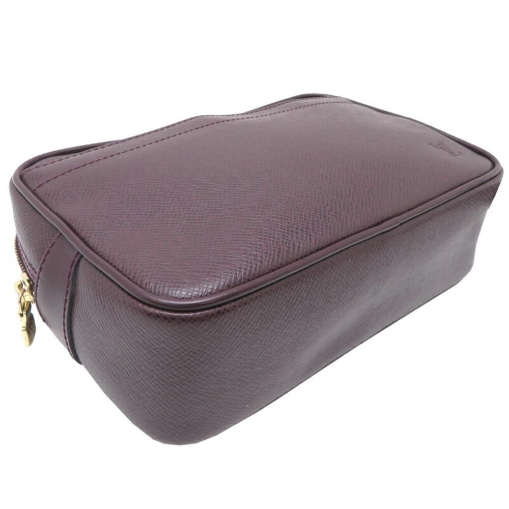 Louis Vuitton Clutch