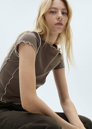 Contrast trim crop top t-shirt