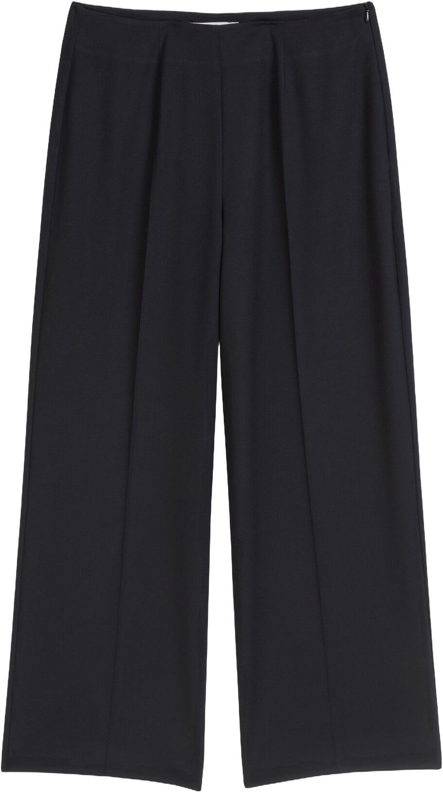 Pants, culotte style, clean look