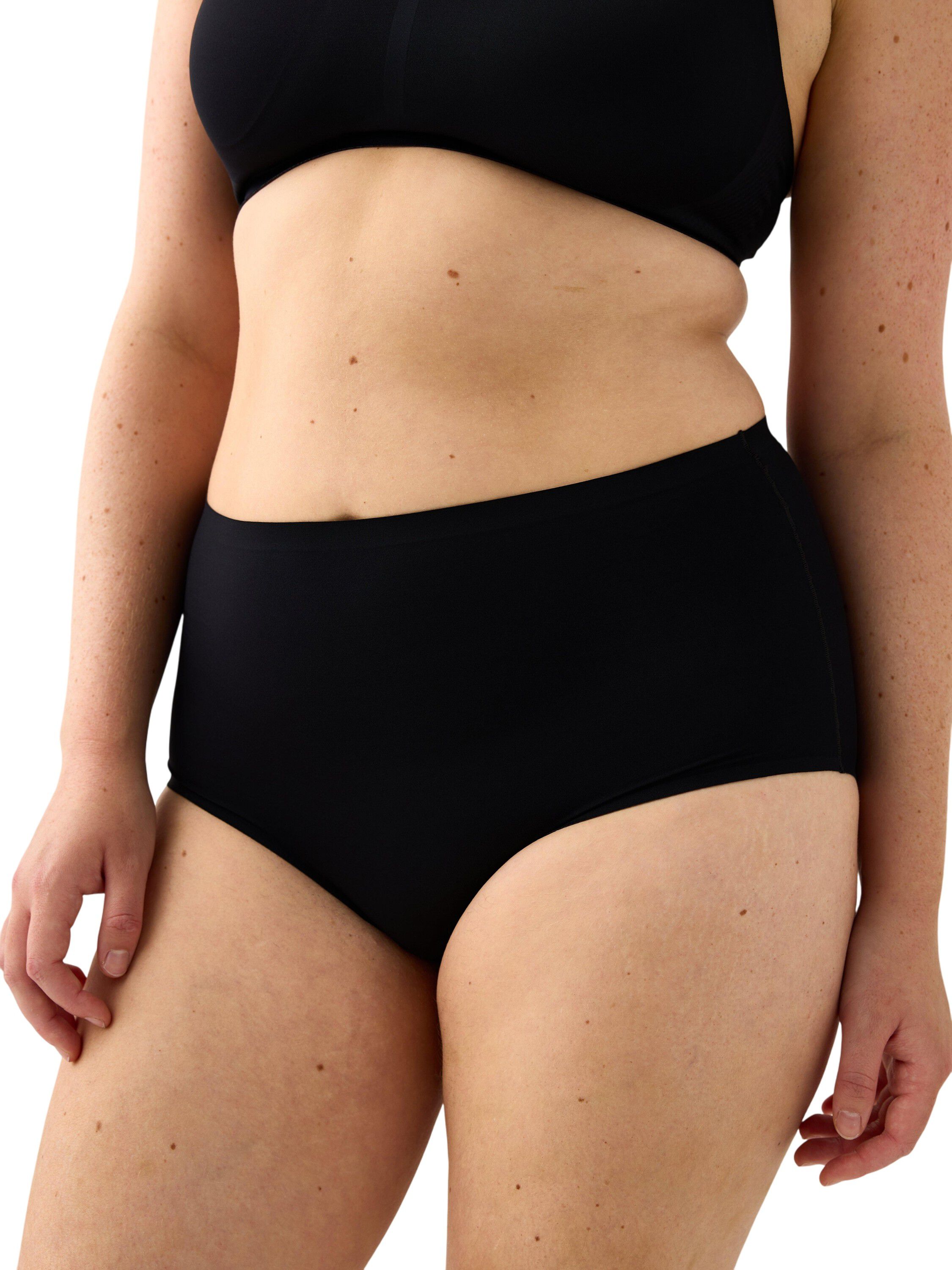 Invisible trosor med normal midja