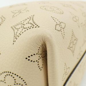 Louis Vuitton Mahina