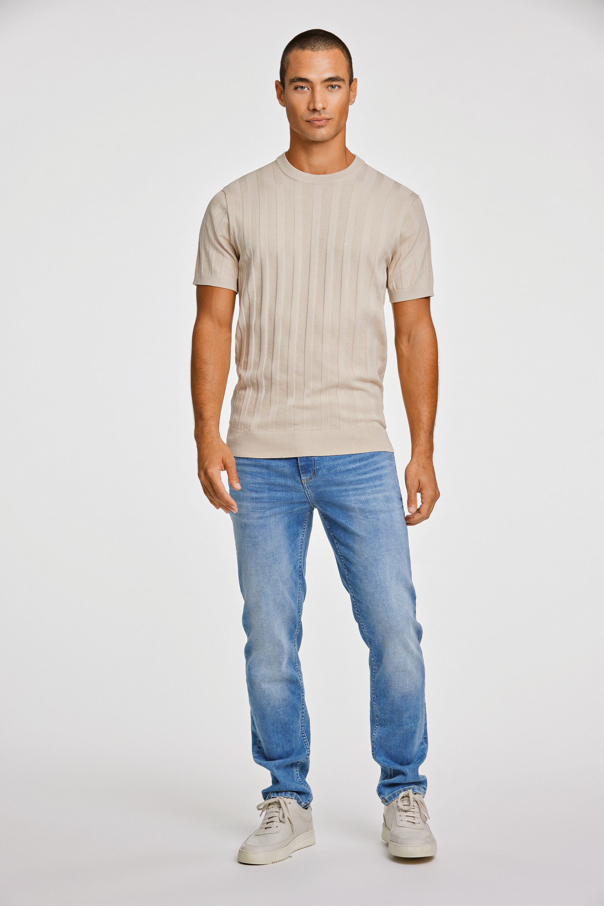 Knitted crew neck t-shirt