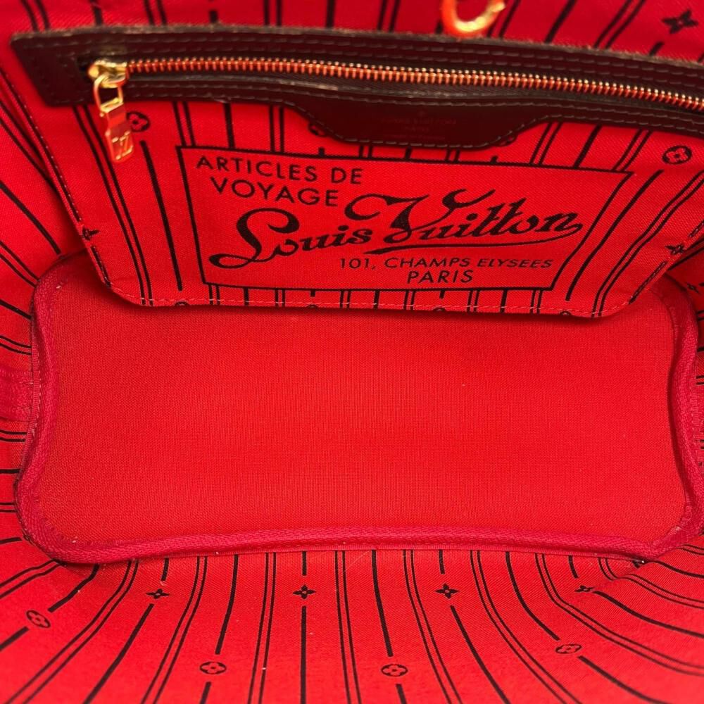 Louis Vuitton Neverfull