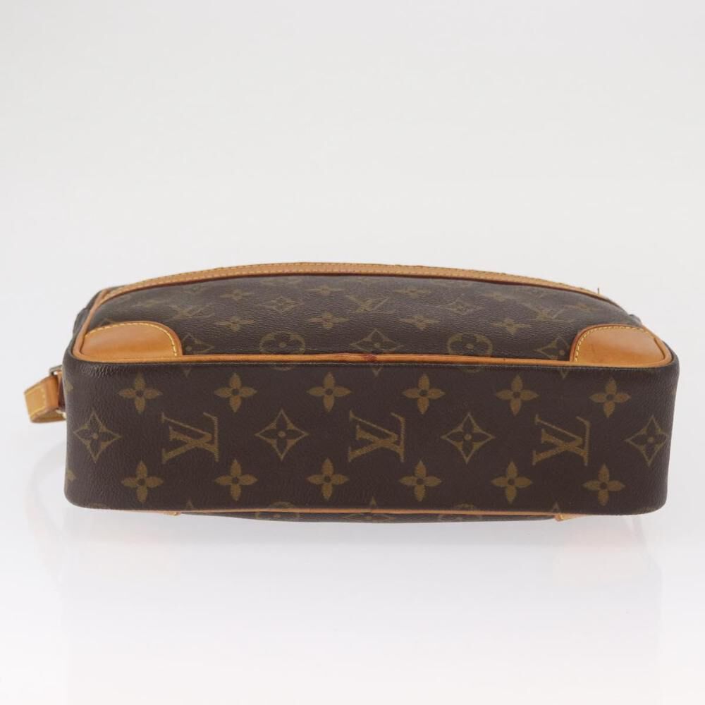 Louis Vuitton Shoulder Bags