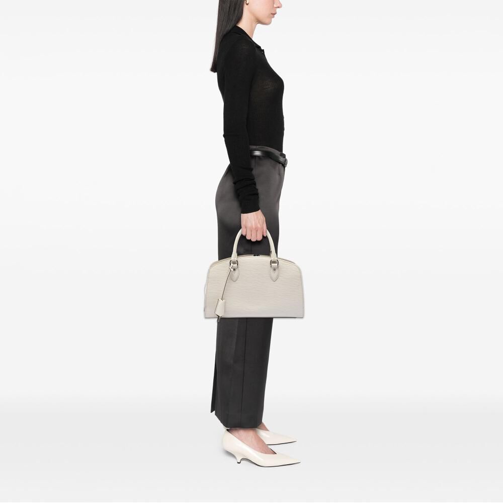 Louis Vuitton Pont Neuf