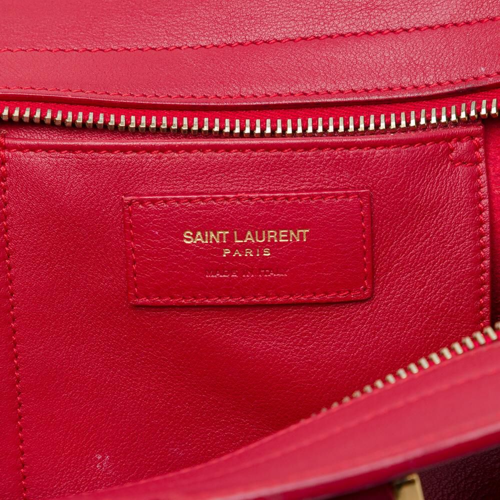 Yves Saint Laurent Handbag