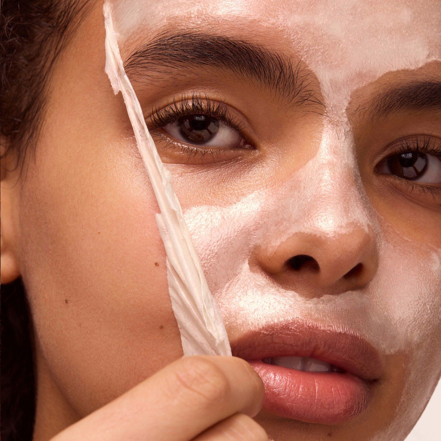 Balance Mode Pore Polishing Peel-off Mask - Nedmattande mask f&ouml;r fet h
