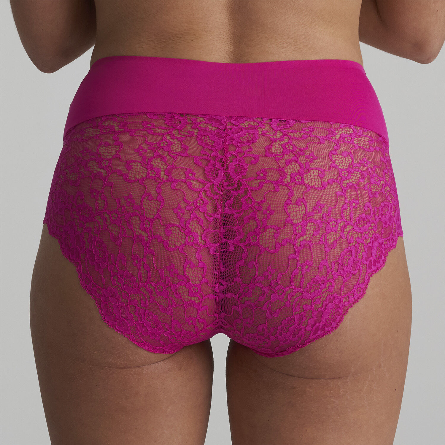 Color Studio shapewear high briefs