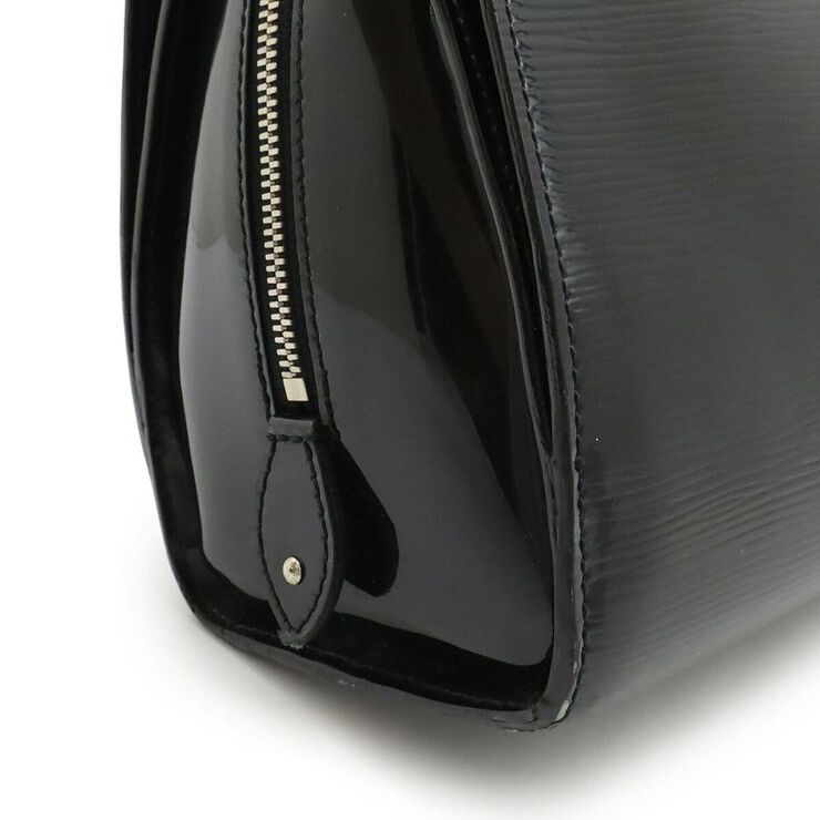 Louis Vuitton Pont Neuf