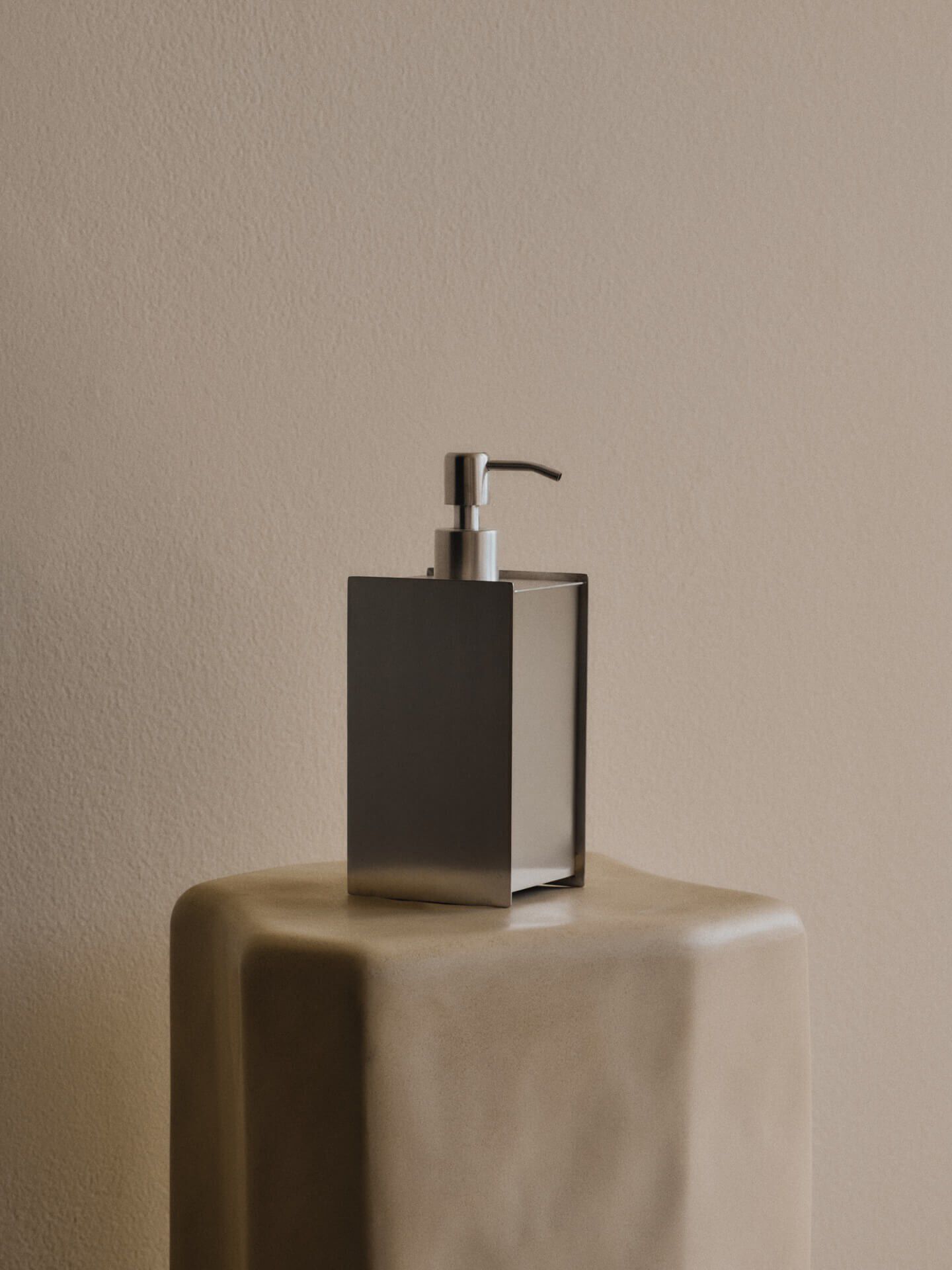 Sama Soap Dispenser - Brushed Stainless