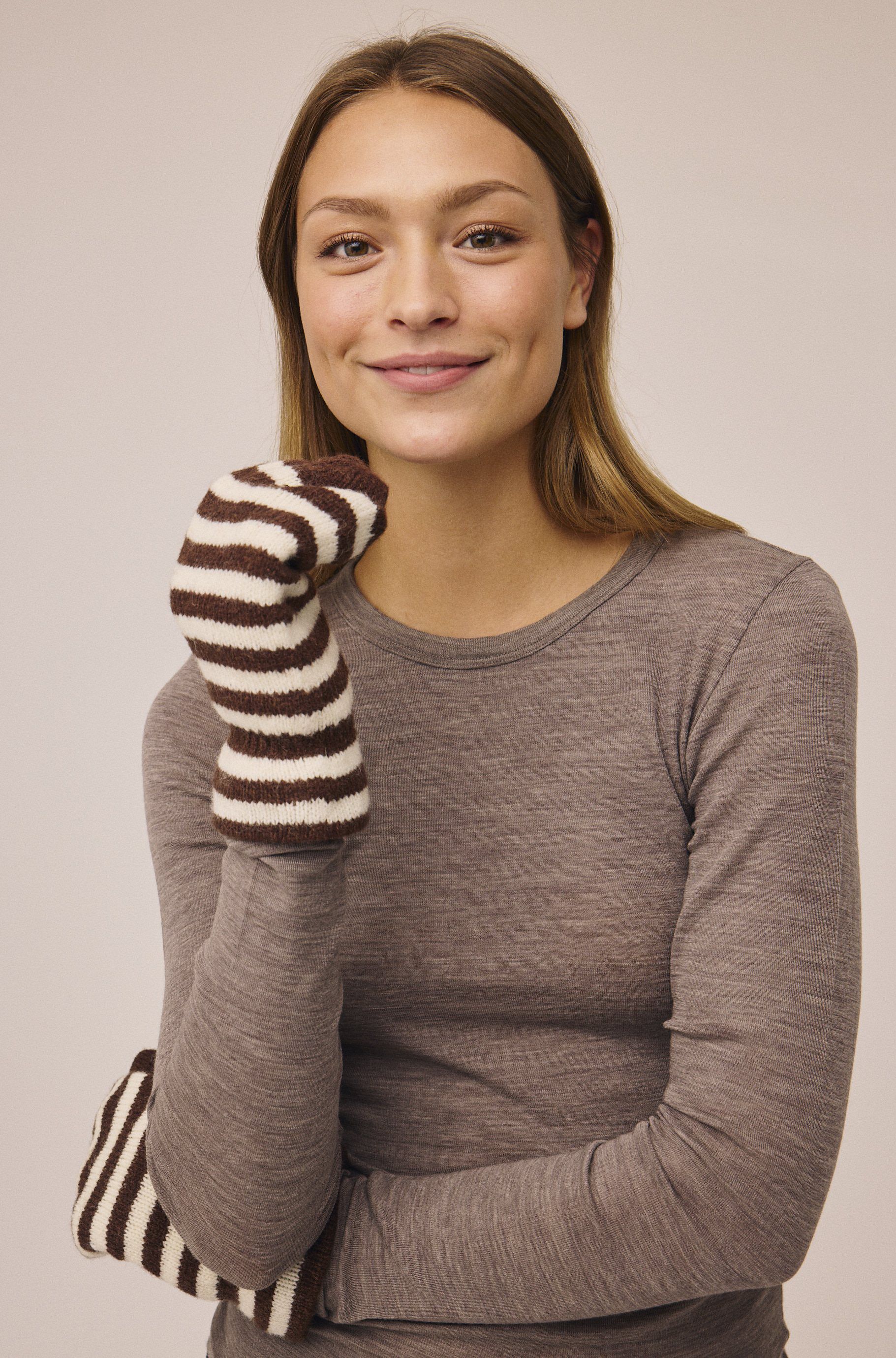 Minne 1S Knitted Mittens
