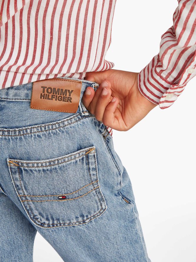MODERN STRAIGHT BLUE DENIM