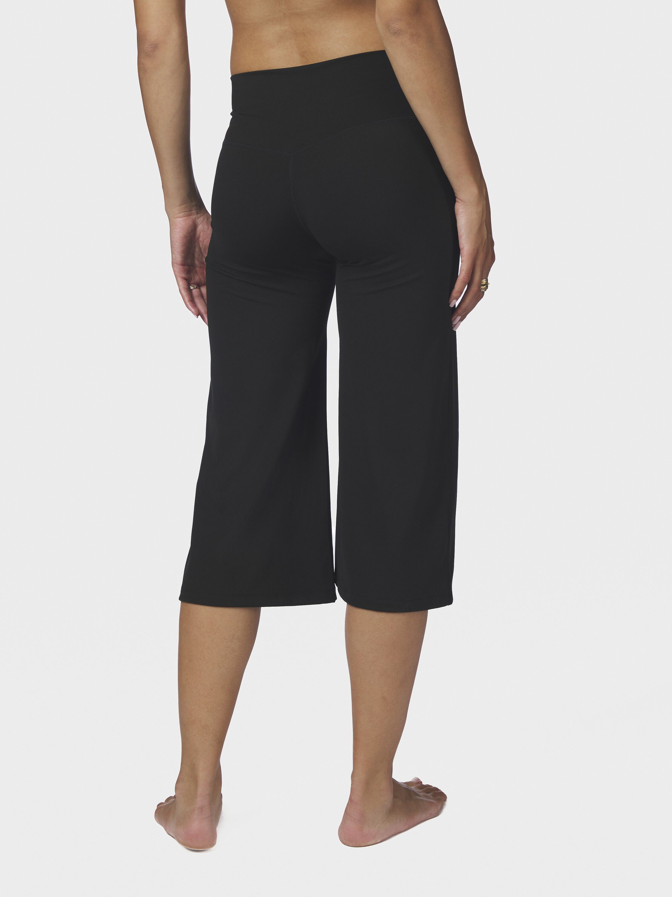 Lauri Wide Capri Pants