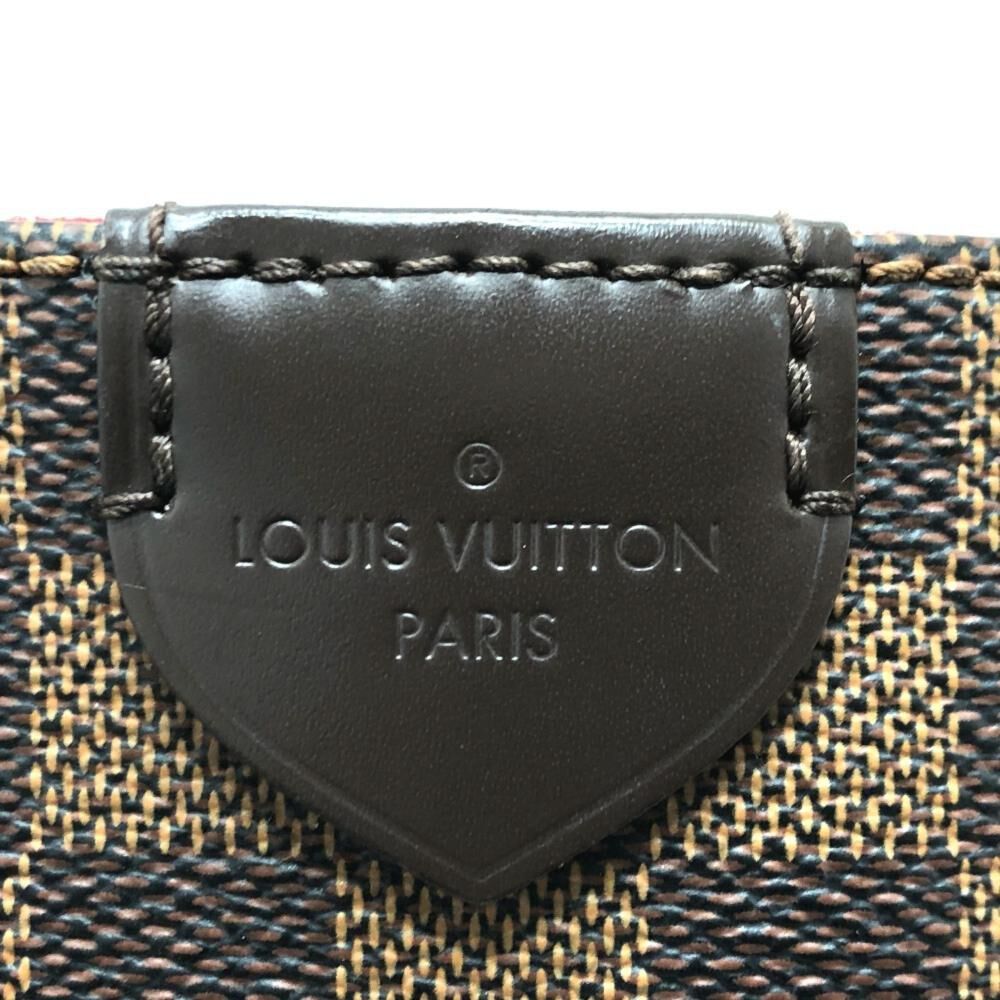Louis Vuitton Shoulder Bags