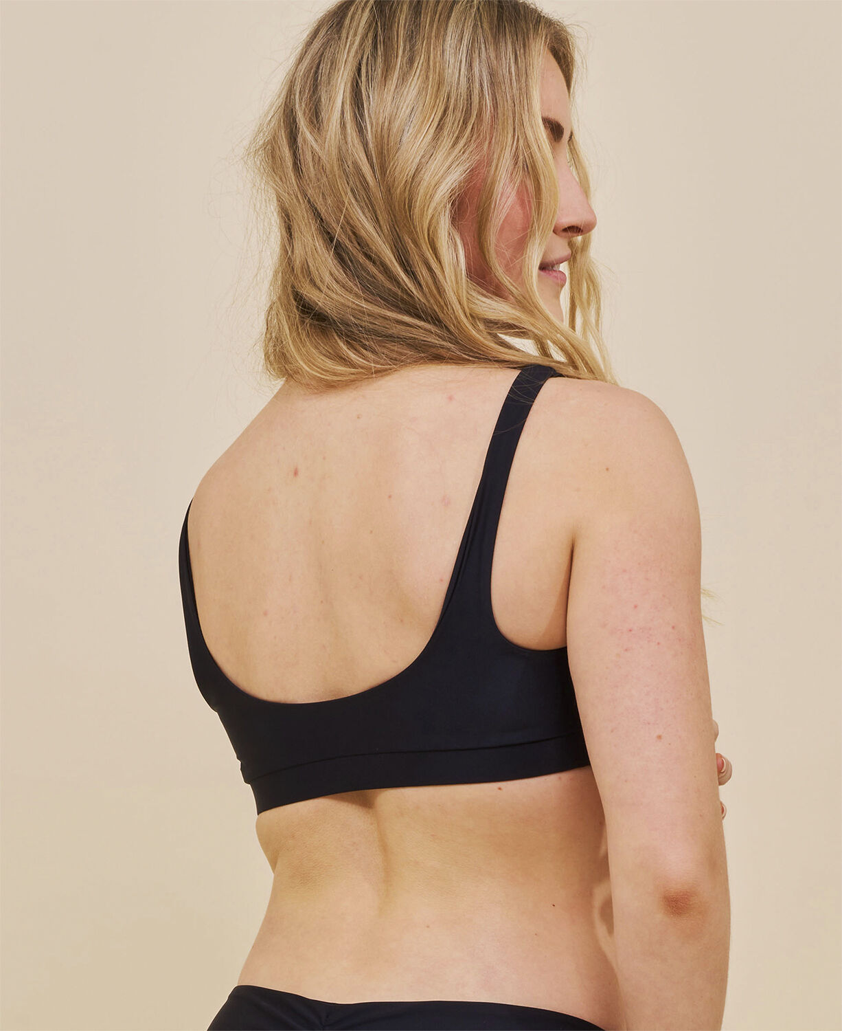 Agung sporty bikinitopp