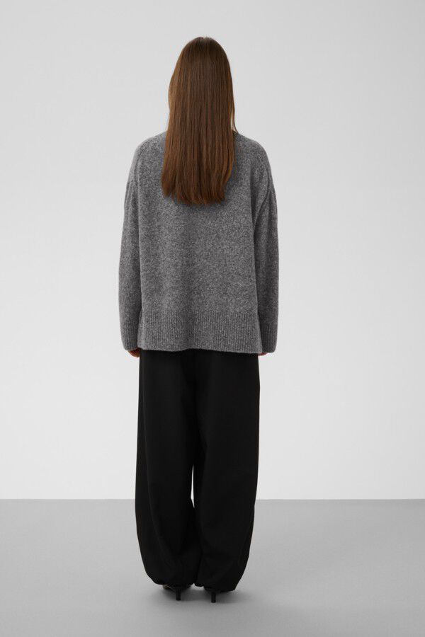 SLBean V-Neck Pullover