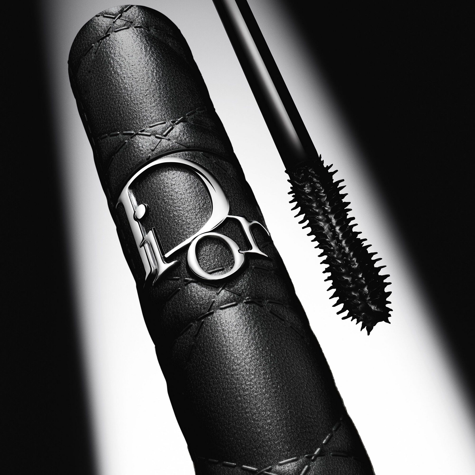 Diorshow Overvolume Extreme Volume Mascara
