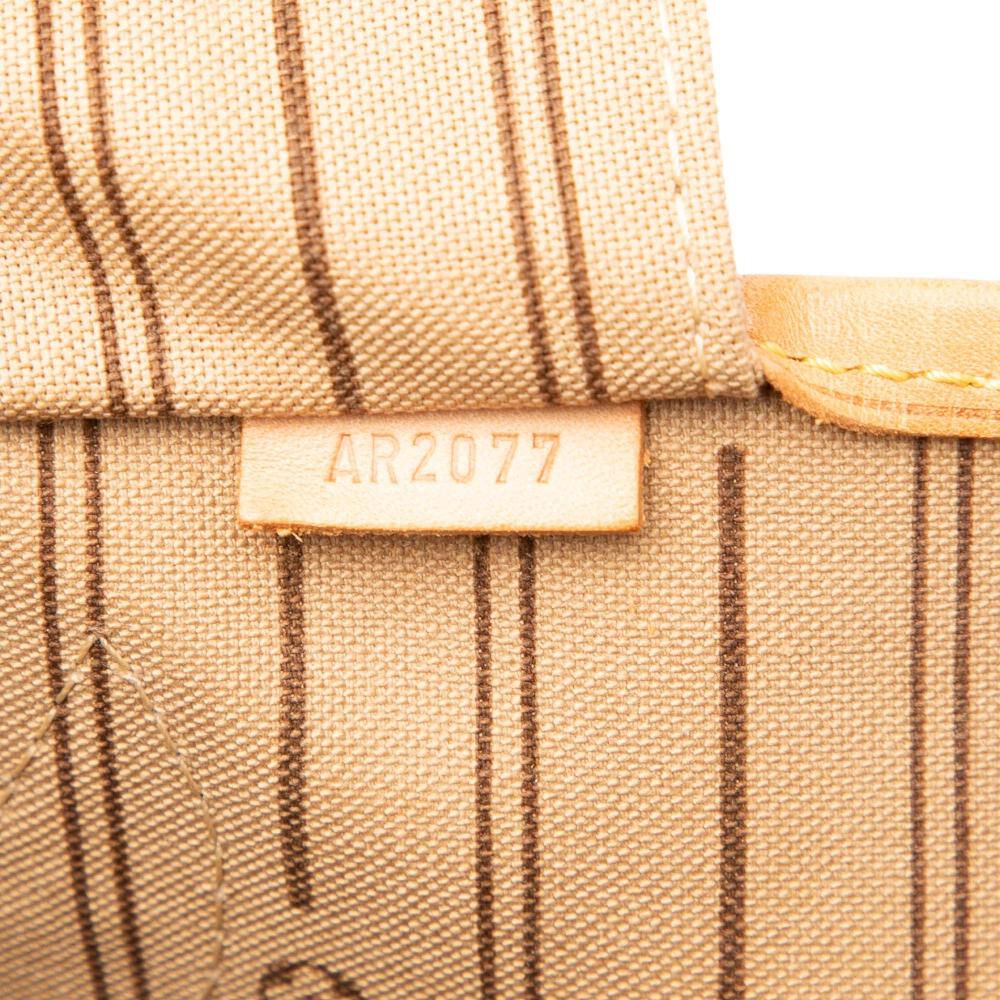 Louis Vuitton Neverfull