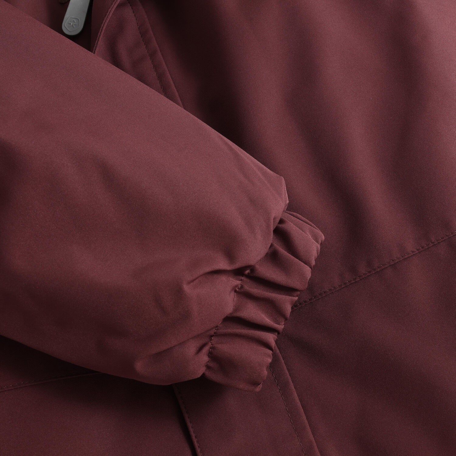 Coverall W. Contrast