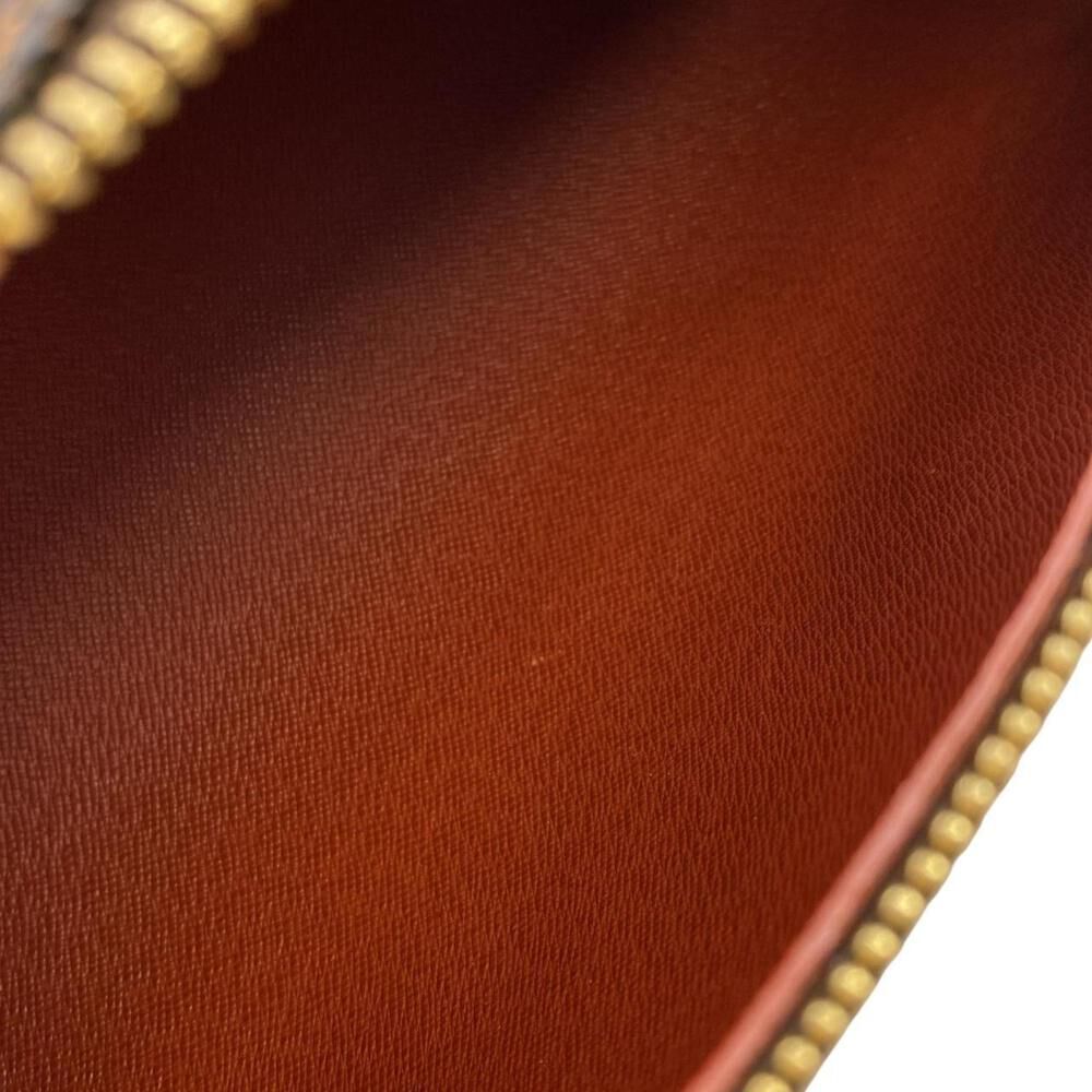 Louis Vuitton Papillon