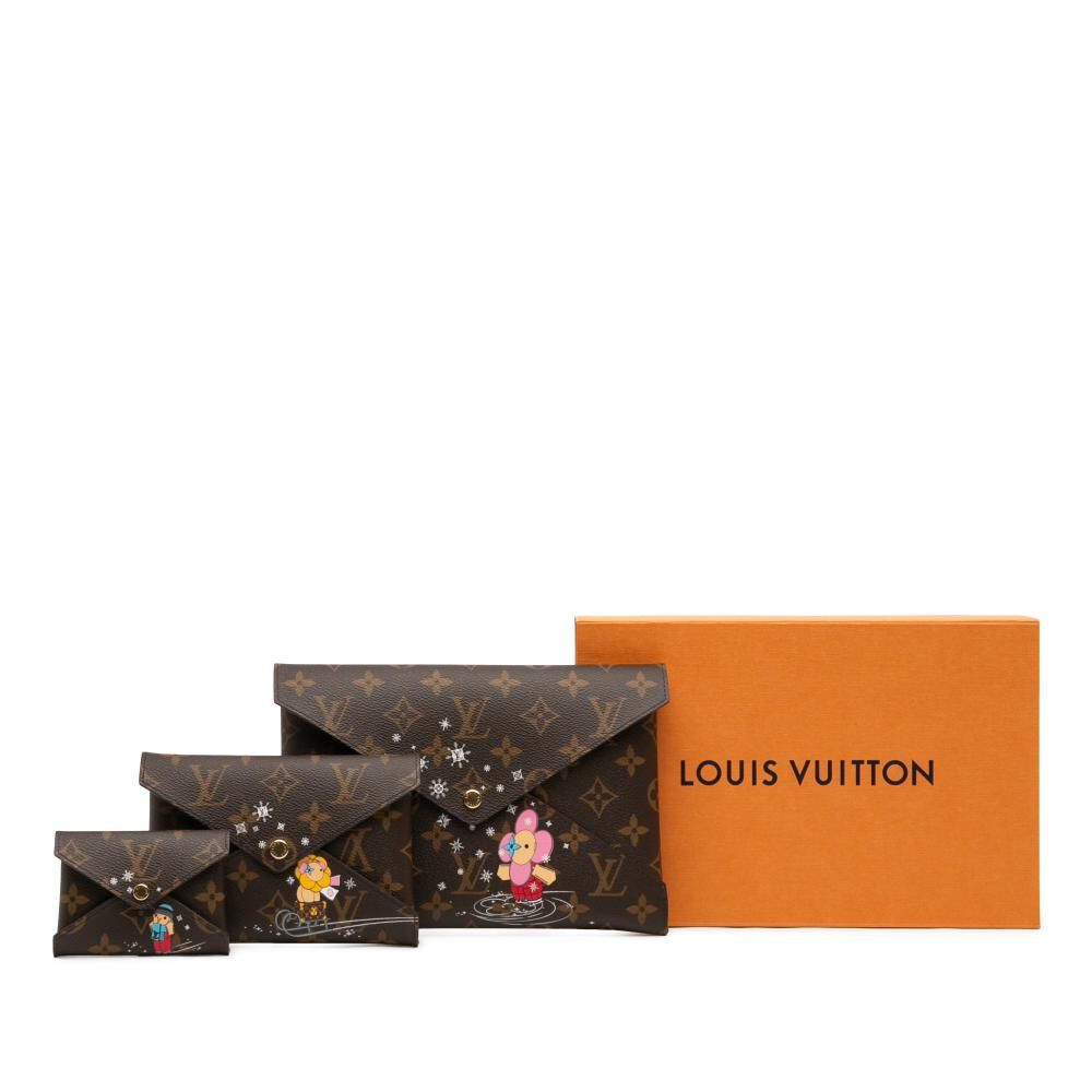 Louis Vuitton Clutch