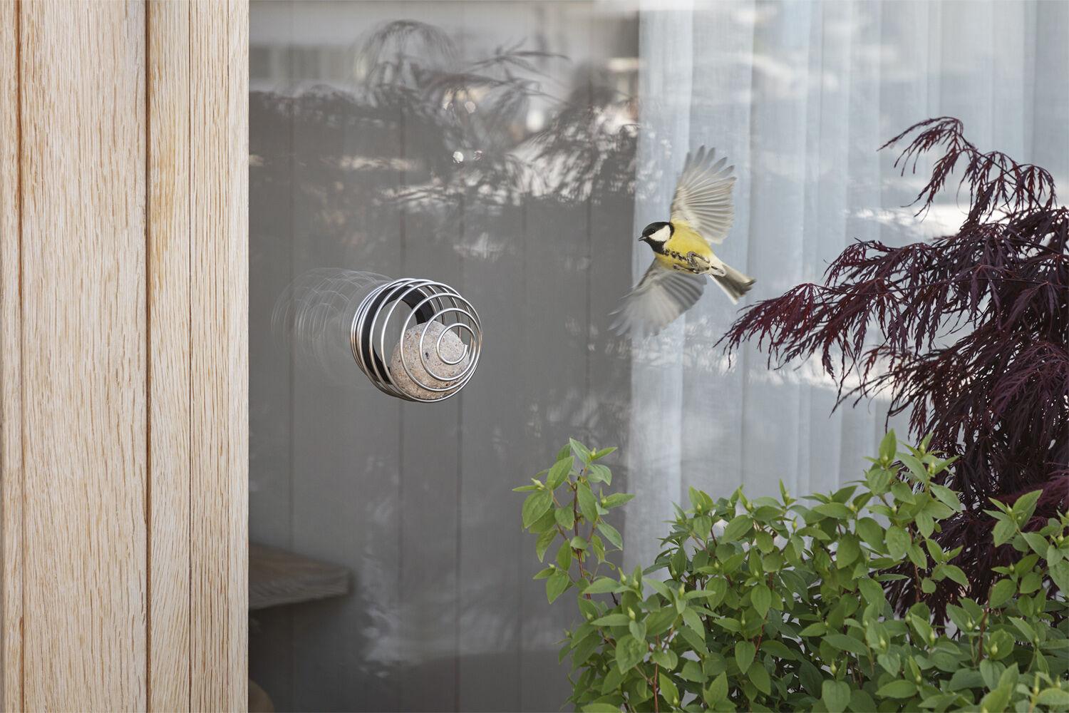 Mejsekugleholder til vinduet