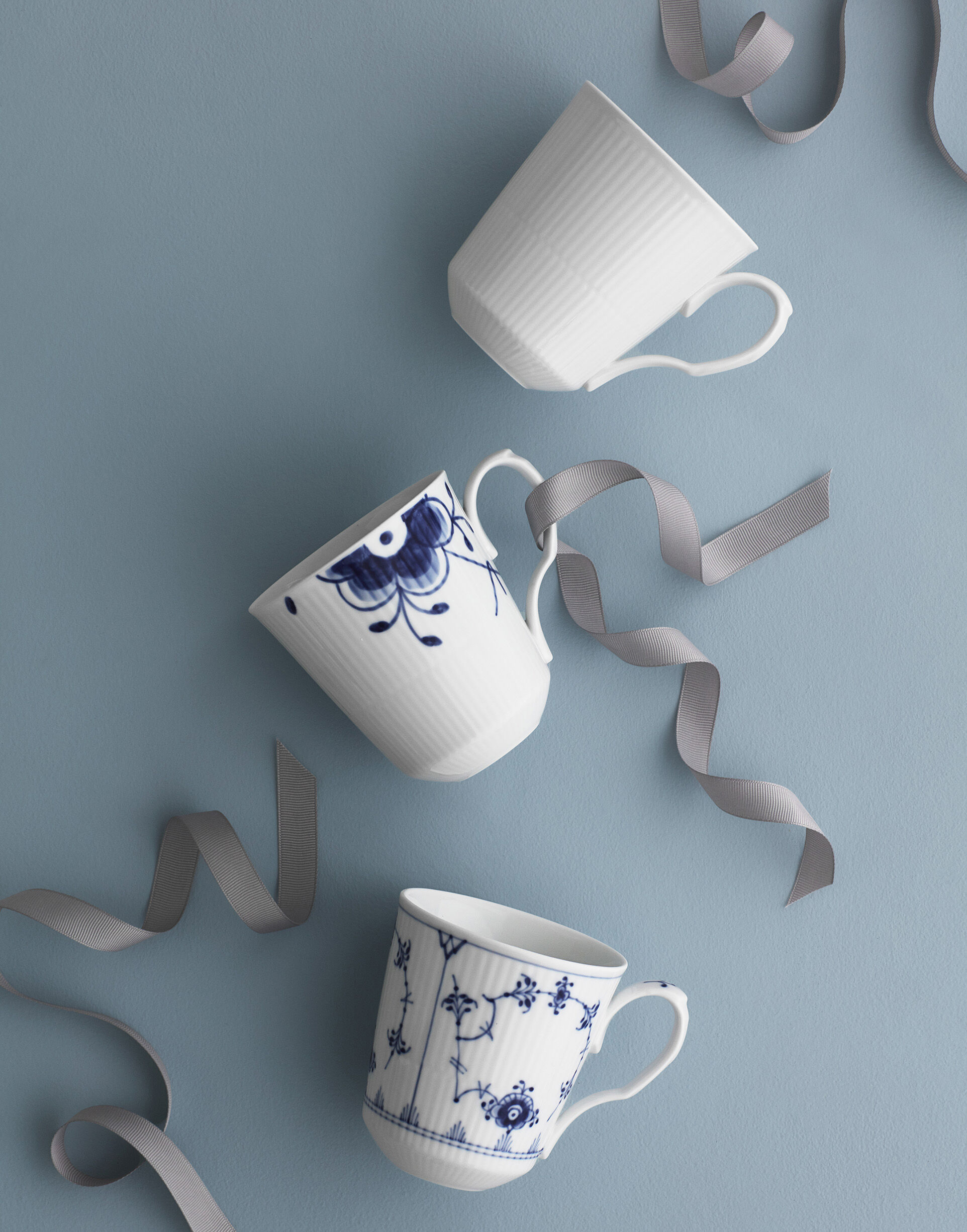 History Mix Muggar 37 cl 3 st g&aring;voset