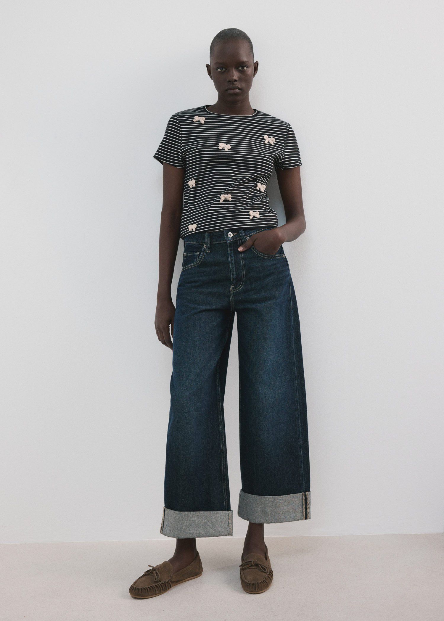 Striped T-shirt with ties