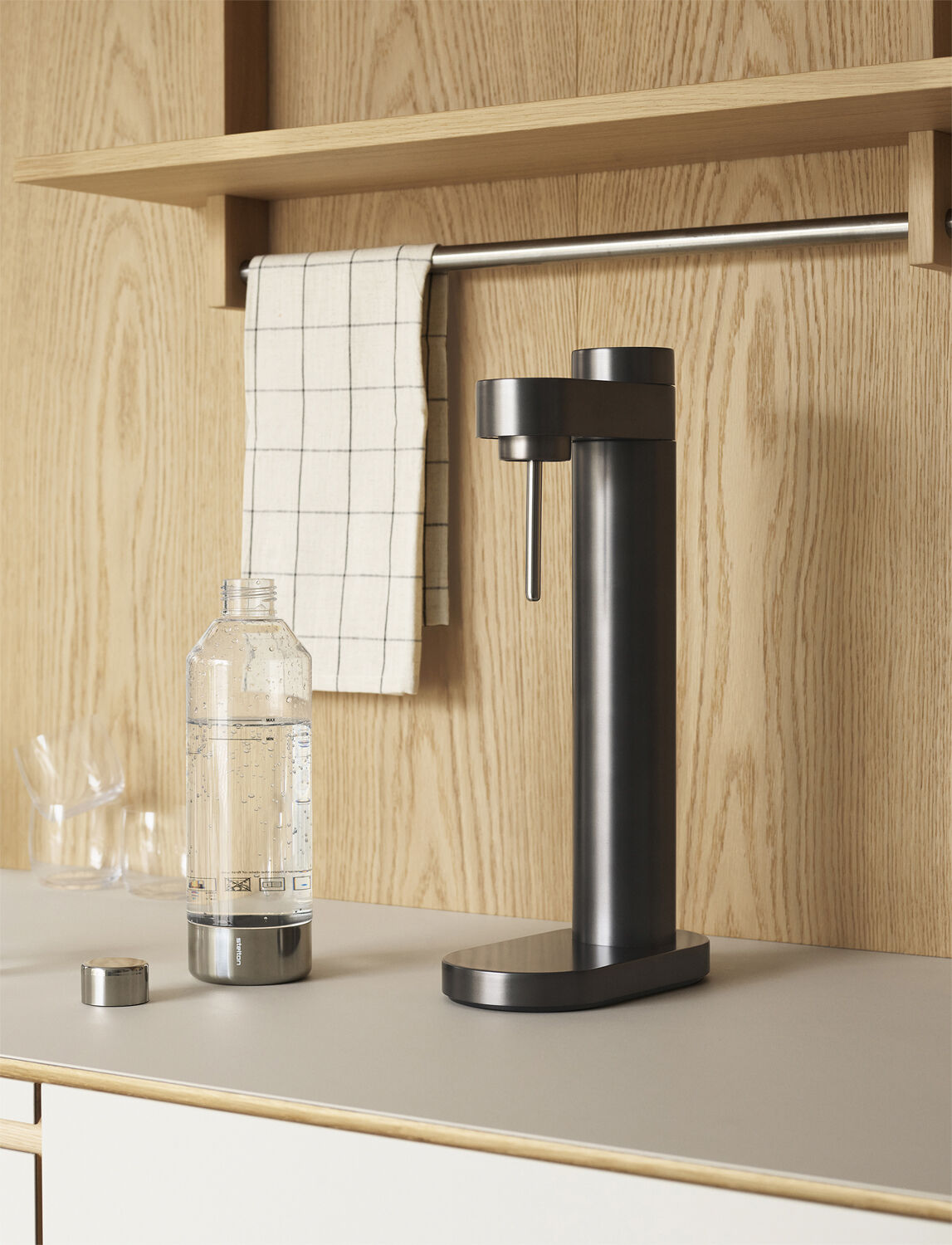 Brus kolsyremaskin black metallic