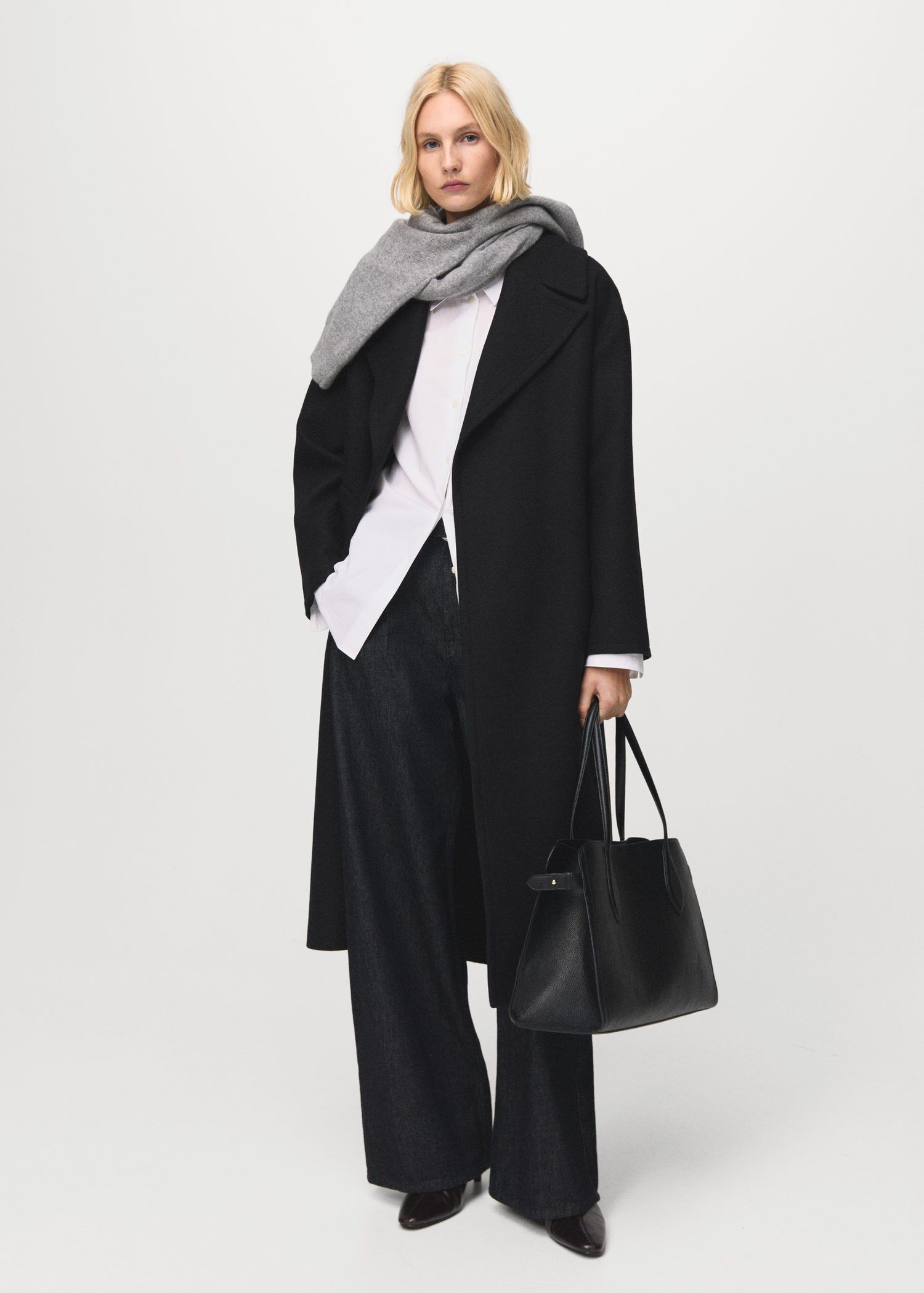 Manteco wool coat with belt