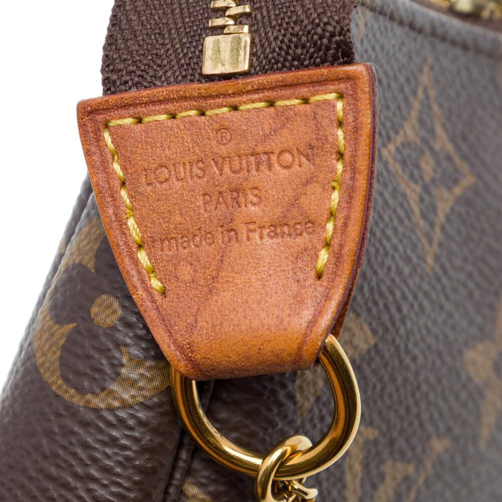 Louis Vuitton Pochette Accessoires