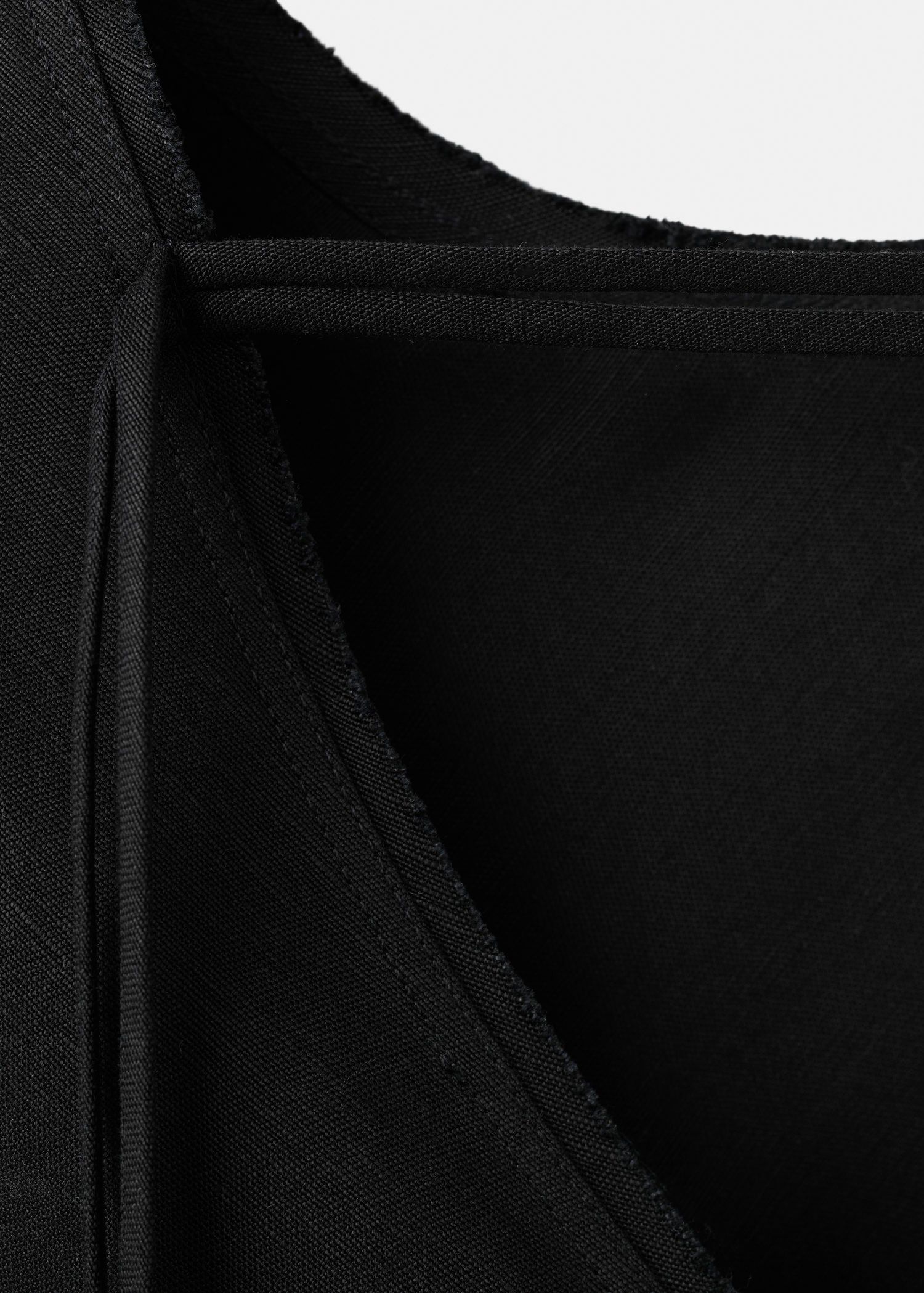 Linen dress with back opening