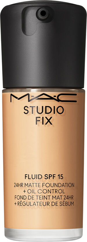 Studio Fix Fluid Broad Spectrum Spf 15