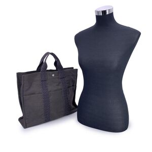 Hermès Yale