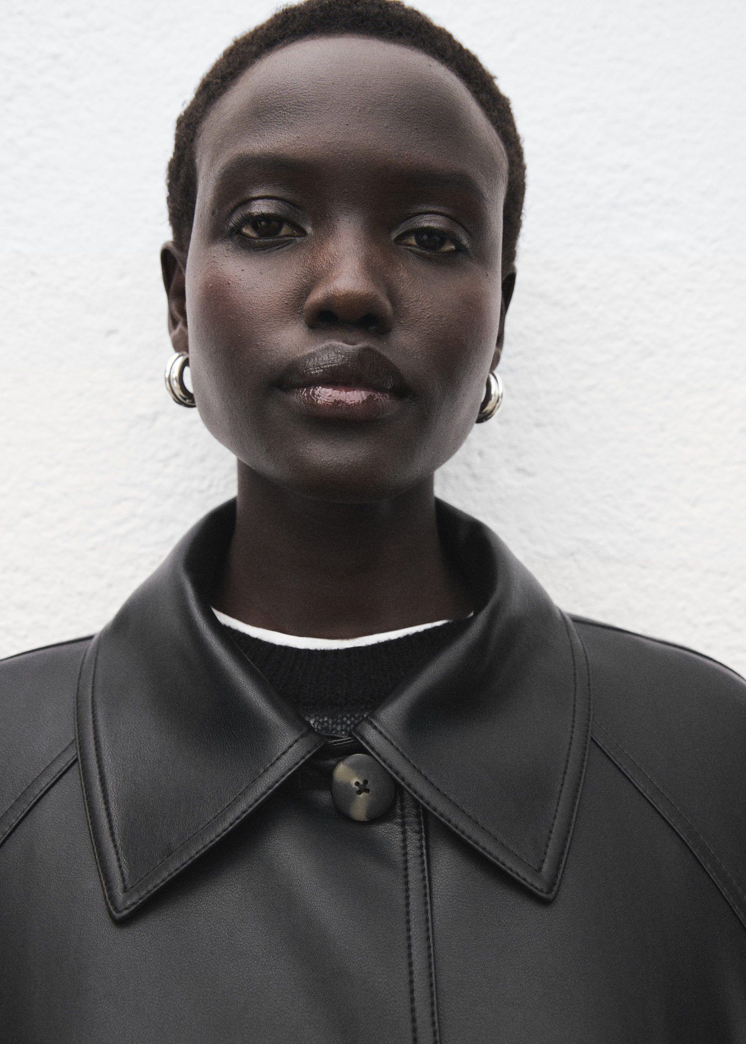 TRENCH COAT. -- PETRA