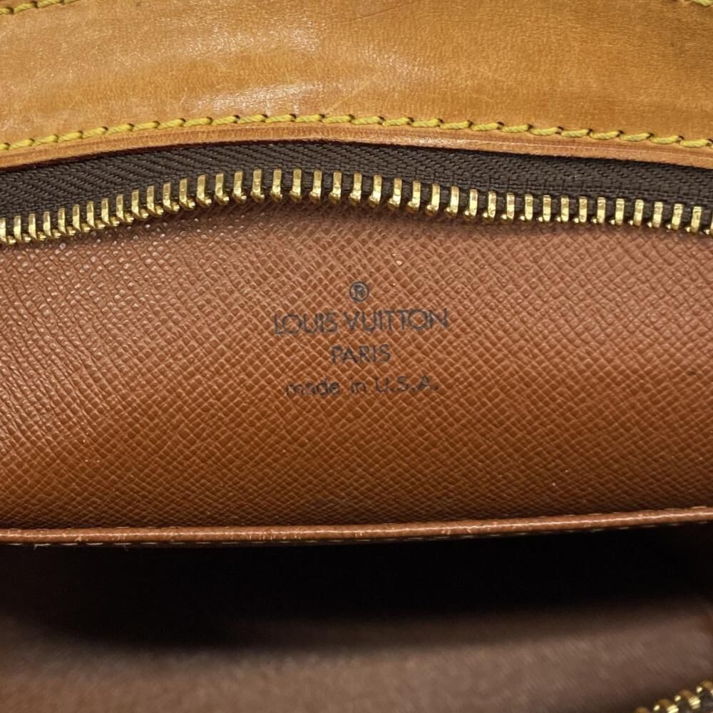 Louis Vuitton Shoulder Bags