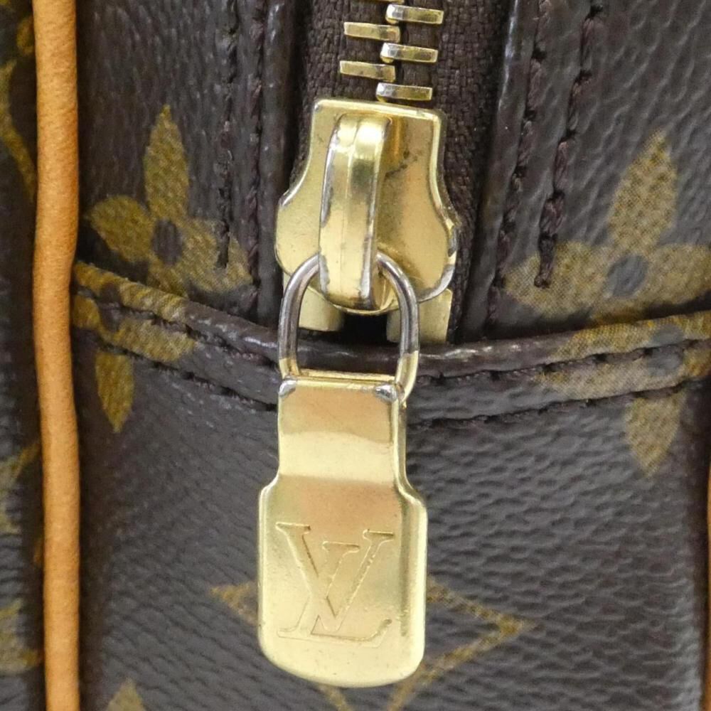 Louis Vuitton Shoulder Bags