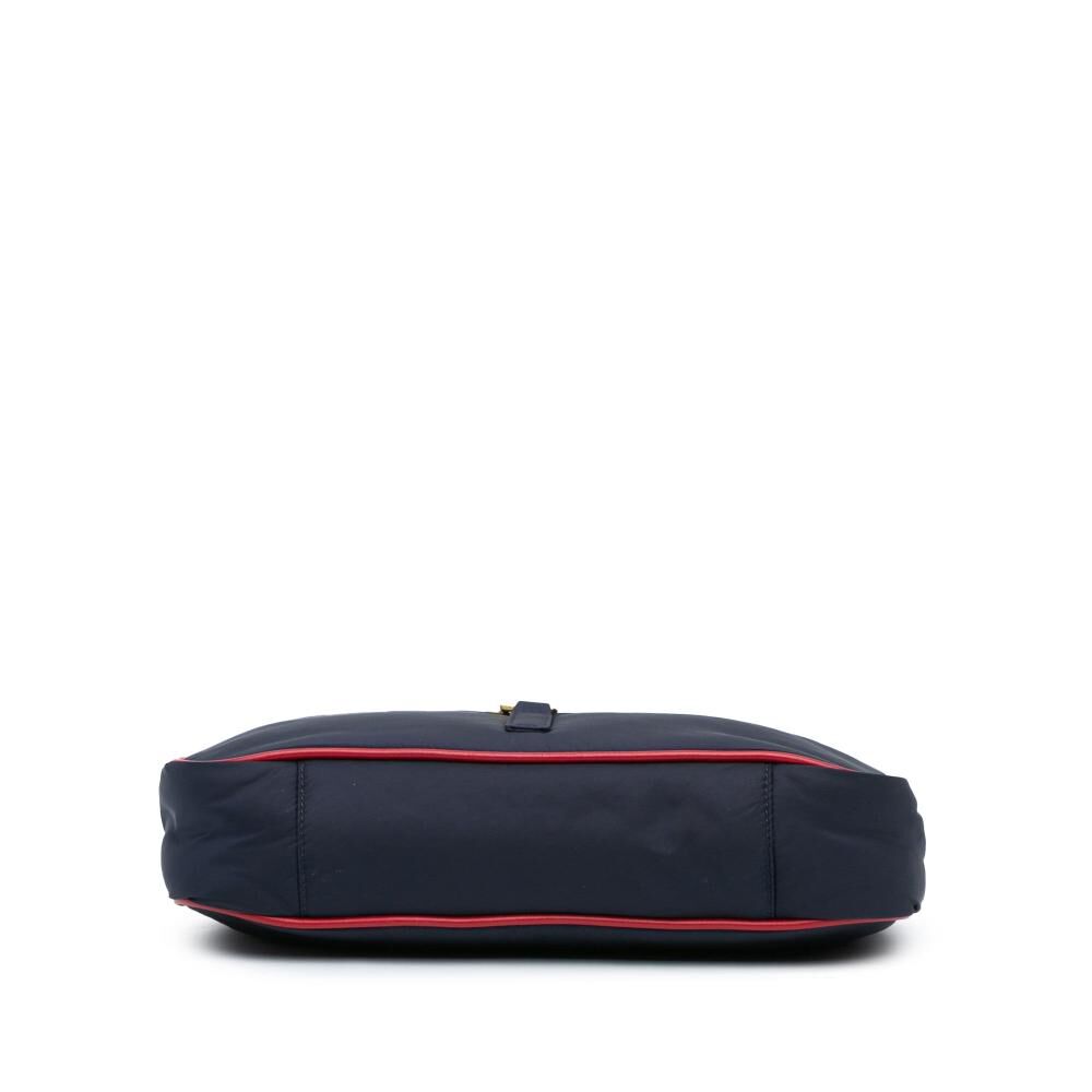 Yves Saint Laurent Shoulder Bag