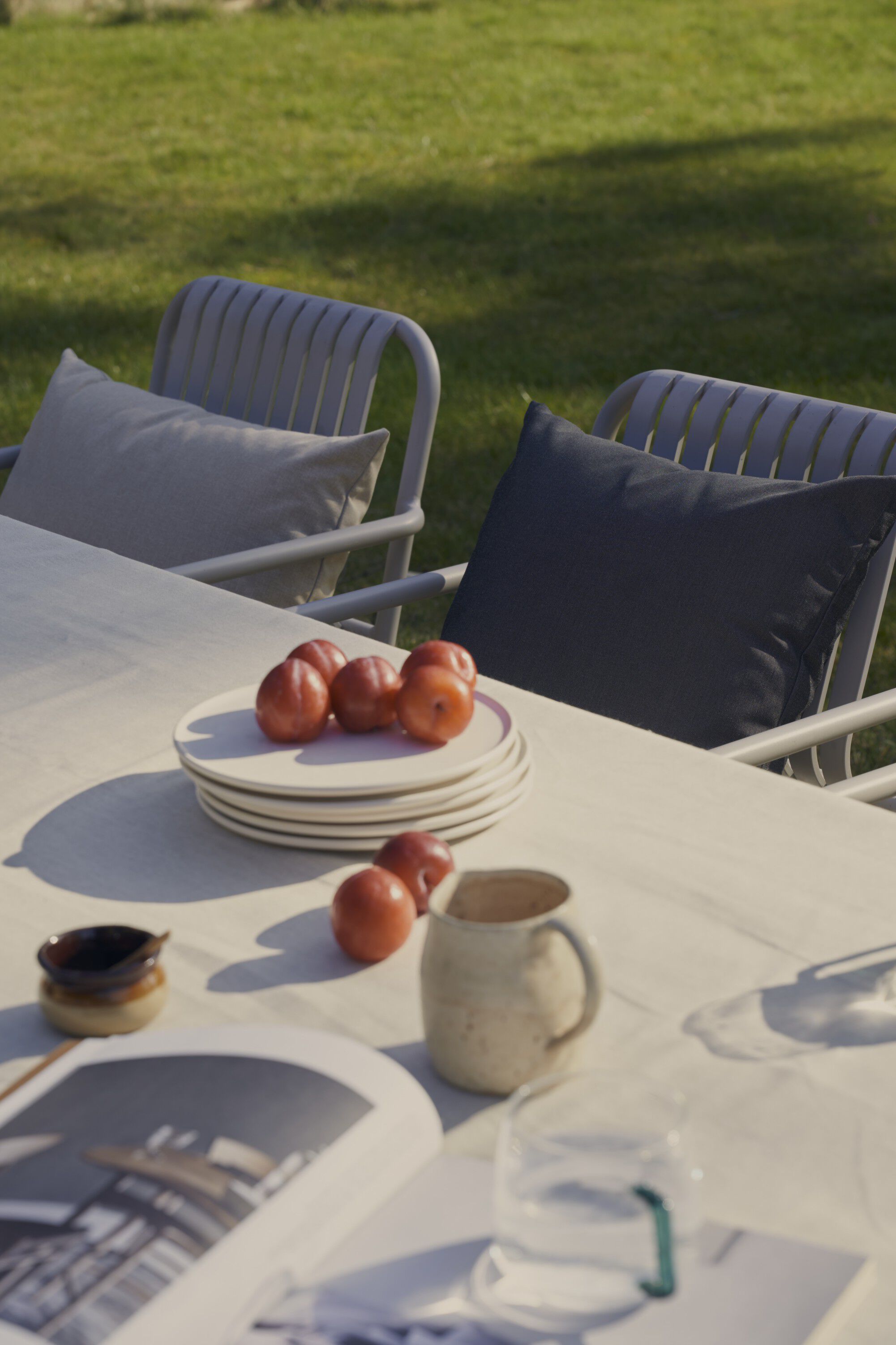 Fossflakes utomhuskudde 50x50 cm. Antracitgr&aring;