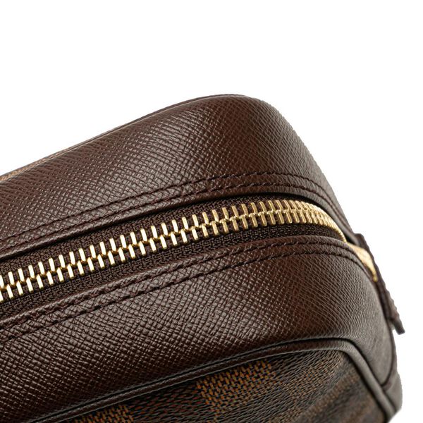 Louis Vuitton Trousse Toilette