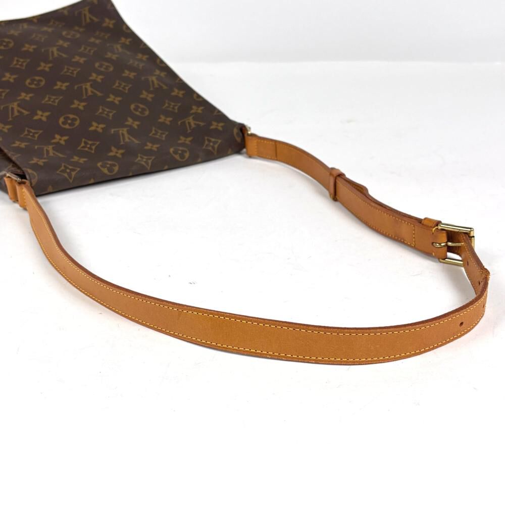 Louis Vuitton Musette Salsa