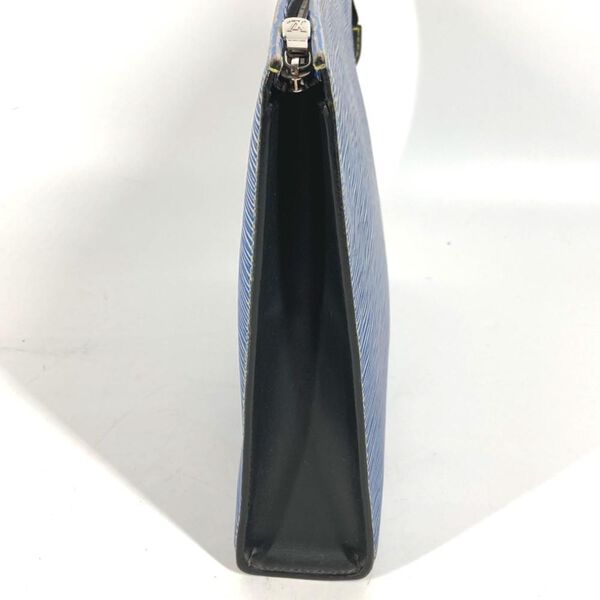 Louis Vuitton Poche Toilette