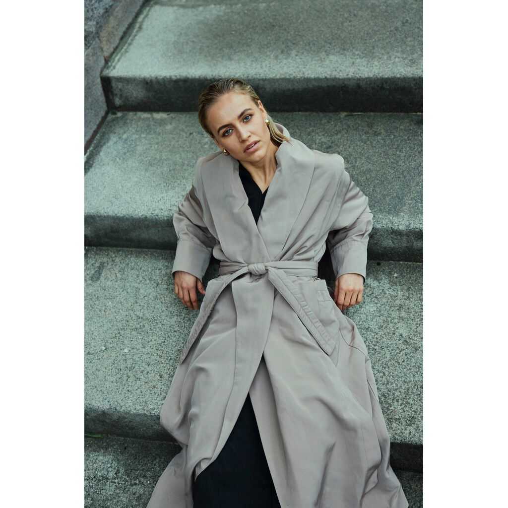 ReginaeBBMoanna coat