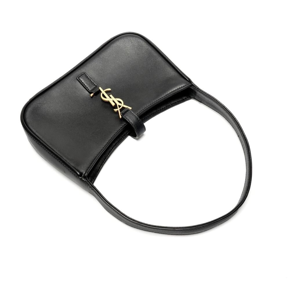 Yves Saint Laurent Shoulder Bag